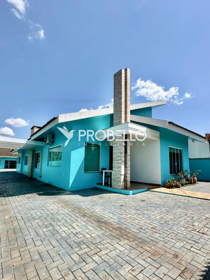 Casa para Venda, em Marechal C�ndido Rondon, bairro Fl�rida, 4 dormit�rios, 4 banheiros, 2 su�tes