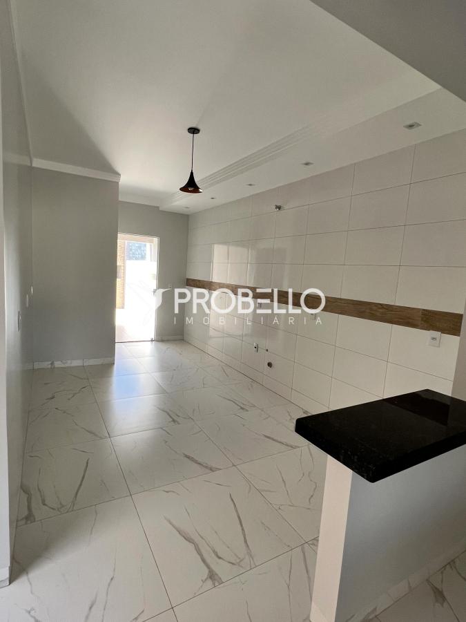 Casa para Venda, em Marechal C�ndido Rondon, bairro Centro
