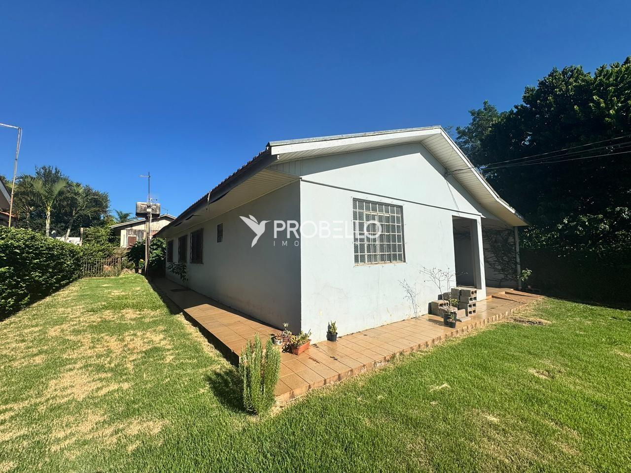 Casa para Venda, em Toledo, bairro Vila Becker